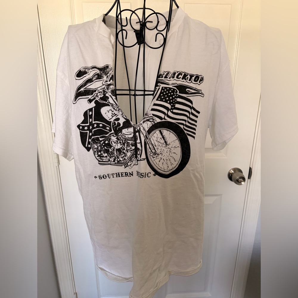 Gildan White Short Sleeve Tee with Black Motorcycle & Flag Design